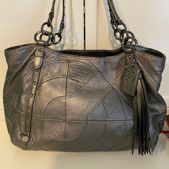 Grey Coach Leather Shoulder Bag - Picture 1 of 7